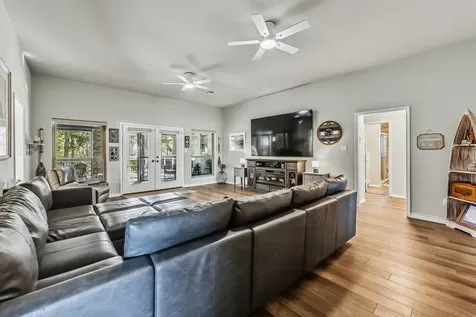 1337 Green Briar Drive Huntsville TX 77340