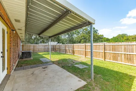 231 Gaines Street Brazoria TX 77422