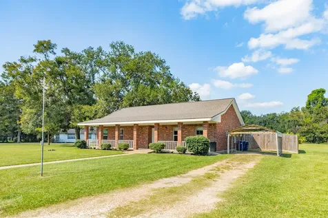231 Gaines Street Brazoria TX 77422