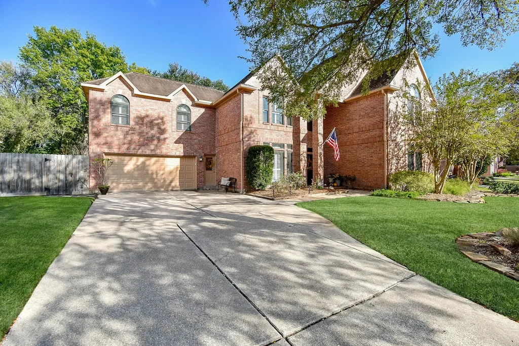 2118 Woodland Drive Richmond TX 77406