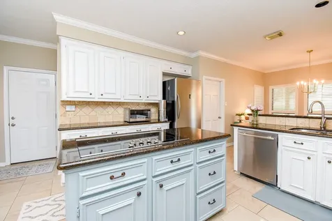 2118 Woodland Drive Richmond TX 77406