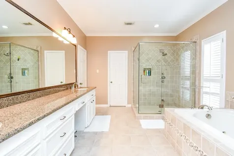 2118 Woodland Drive Richmond TX 77406