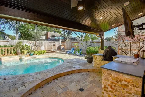 2118 Woodland Drive Richmond TX 77406