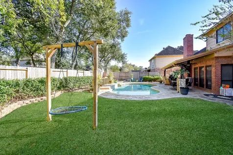 2118 Woodland Drive Richmond TX 77406