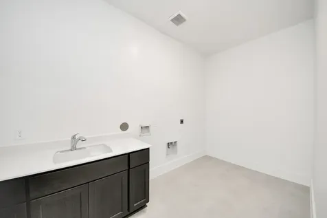10235 Forest Lake Drive Missouri City TX 77459