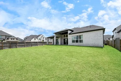10235 Forest Lake Drive Missouri City TX 77459
