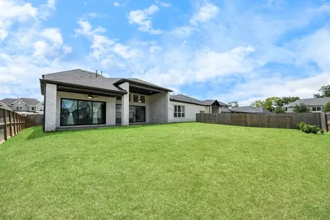 10235 Forest Lake Drive Missouri City TX 77459