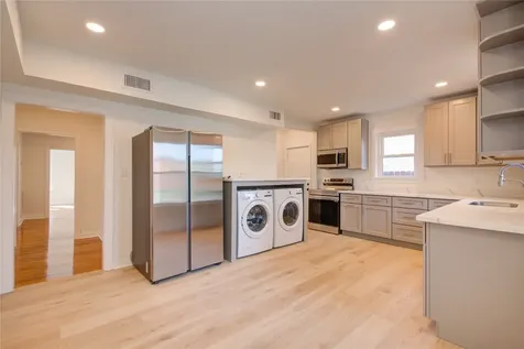 2208 Blodgett Street 1 Houston TX 77004