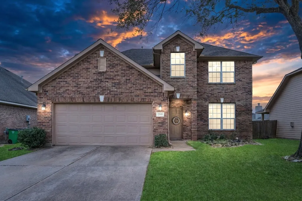 1319 Collier Point Lane Fresno TX 77545