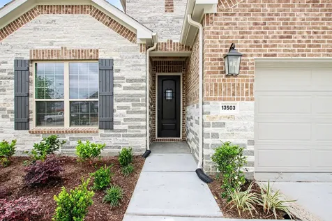 13503 Leeward Edge Drive Texas City TX 77510