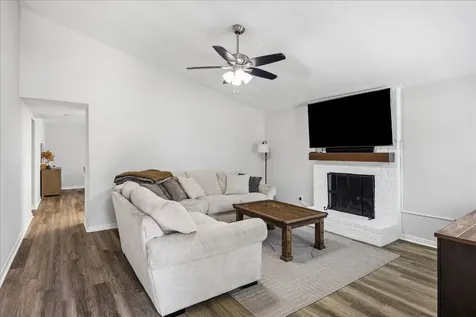 16931 Creek Line Drive Friendswood TX 77546