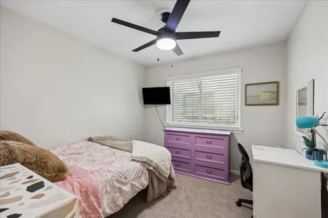 16931 Creek Line Drive Friendswood TX 77546