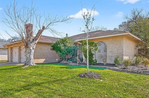 927 Comstock Springs Drive Katy TX 77450