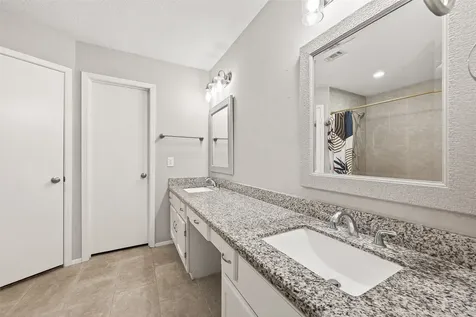 927 Comstock Springs Drive Katy TX 77450