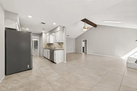 927 Comstock Springs Drive Katy TX 77450