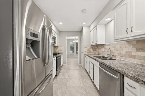 927 Comstock Springs Drive Katy TX 77450