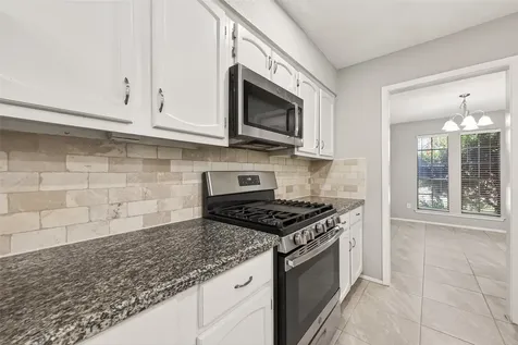 927 Comstock Springs Drive Katy TX 77450