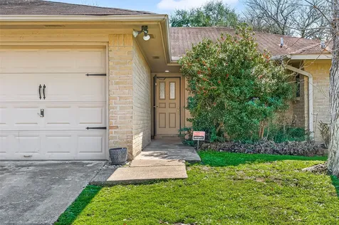 927 Comstock Springs Drive Katy TX 77450