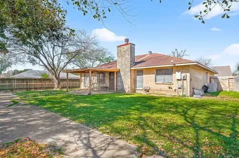 927 Comstock Springs Drive Katy TX 77450