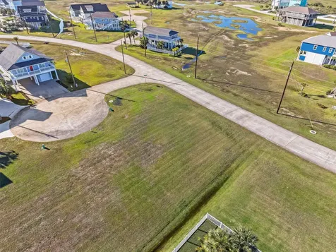 3903 Palmdale Court Galveston TX 77554