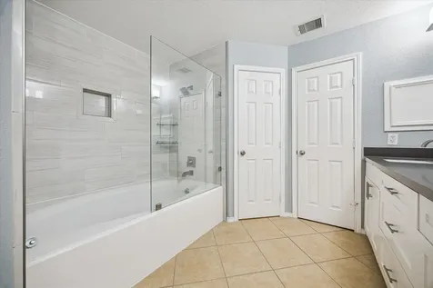 5239 Schuler Street C Houston TX 77007