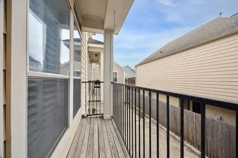 5239 Schuler Street C Houston TX 77007