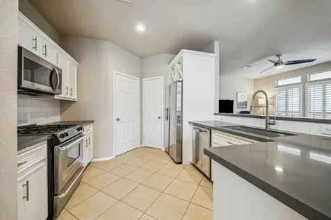 5239 Schuler Street C Houston TX 77007