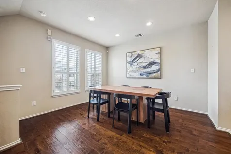 5239 Schuler Street C Houston TX 77007