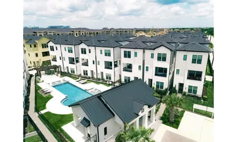 2802 Grand Fountains Drive F Houston TX 77054
