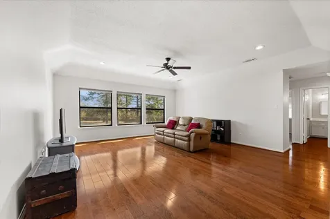 1019 Towering Oaks Street Magnolia TX 77355