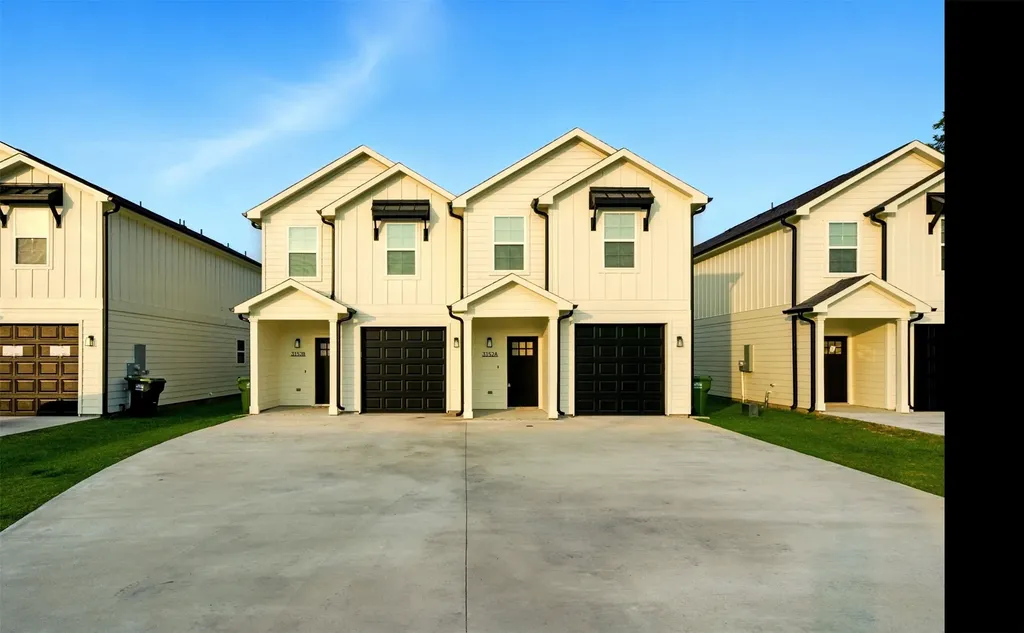3150 B N Cleveland Street Dayton TX 77535