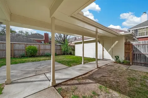 14139 Swallowfield Drive Houston TX 77077