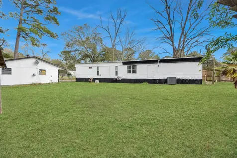 354 County Road 4022 Dayton TX 77535