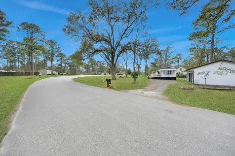 354 County Road 4022 Dayton TX 77535