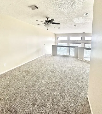 807 Kipp Avenue C Kemah TX 77565
