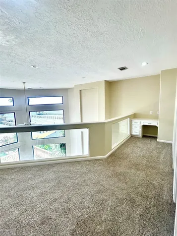 807 Kipp Avenue C Kemah TX 77565