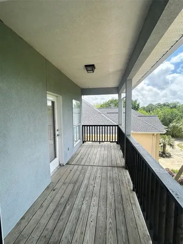 807 Kipp Avenue C Kemah TX 77565
