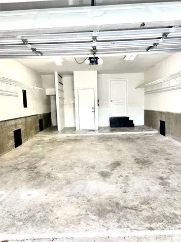 807 Kipp Avenue C Kemah TX 77565
