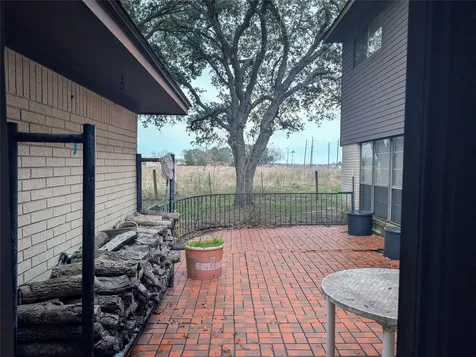 4779 Mixville Road Sealy TX 77474