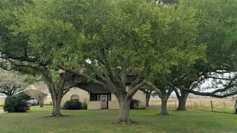 4779 Mixville Road Sealy TX 77474