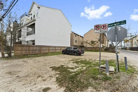 5807 Katy Street Houston TX 77007