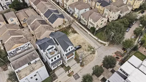 5807 Katy Street Houston TX 77007