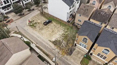 5807 Katy Street Houston TX 77007