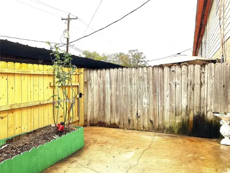 7831 Fuqua Street 7831 Houston TX 77075