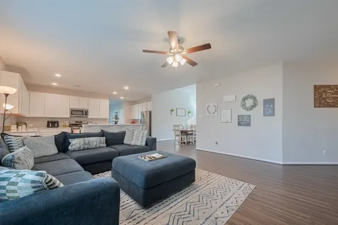 2446 Palisade Crest Drive Rosharon TX 77583
