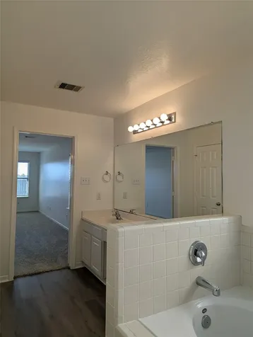 5618 Savannah Woods Lane Rosharon TX 77583