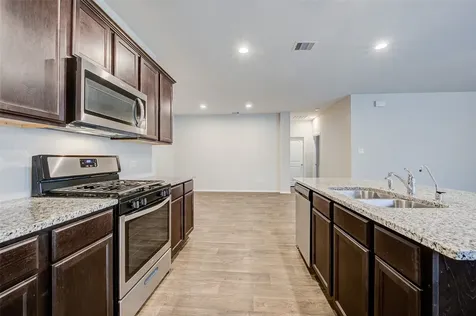 13989 Leigh Lake Lane Conroe TX 77384
