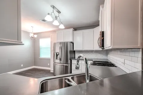 8515 Holly Spring Lane Baytown TX 77523