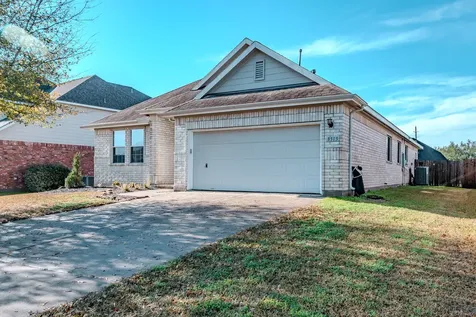 8515 Holly Spring Lane Baytown TX 77523