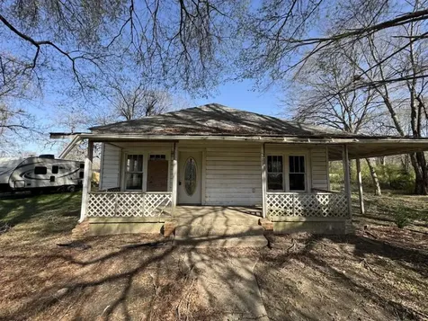 332 Houston Street Maud TX 75567